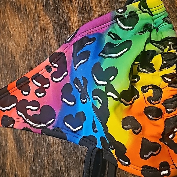 Bikini - Picture 2 of 5